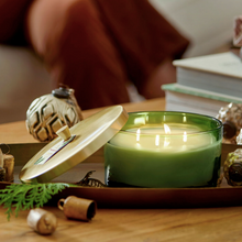 Load image into Gallery viewer, Frasier Fir Green 4-Wick Candle