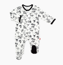 Load image into Gallery viewer, Animal Safari Magnetic Footie